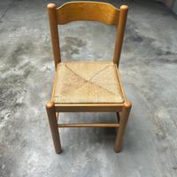 Sedie da cucina in legno e paglia