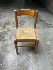 Sedie da cucina in legno e paglia