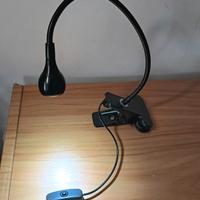 lampada luce LED tavolo con morsetto USB 