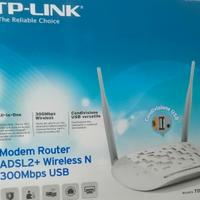 Modem router TP-LINK modello TD-W8968