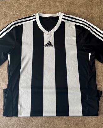Tshirt Adidas