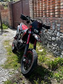 Fantic 250 motard
