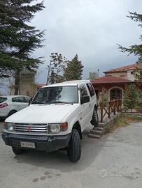 Pajero 2.5 GLX '92 4x4 con Gancio - 190mila km
