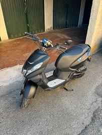 Peugeot Streetzone 50cc