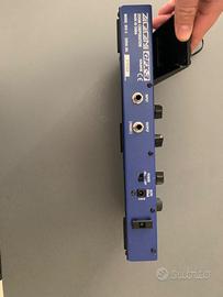 Chitarra stratocaster + pedaliera Zoom GFX3