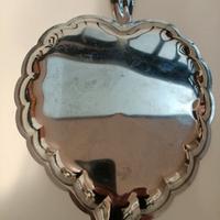 Vassoio in acciaio 25 x 20 a forma di cuore 