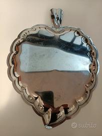 Vassoio in acciaio 25 x 20 a forma di cuore 