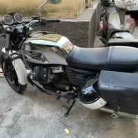 Moto Guzzi V7 2012 14.000km