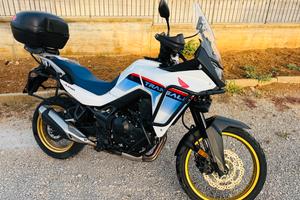 Transalp 750 (5000km in garanzia) full optional..