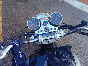 Hyosung Aquila 250 gv