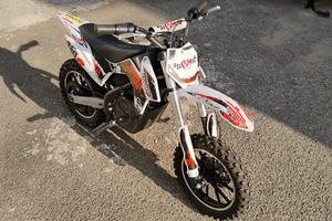 Minicross CVM a batteria