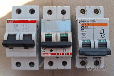 Interruttori C6 e C10