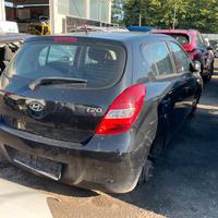 POSTERIORE HYUNDAI I20 DEL 2009 2010 PER RICAMBI
