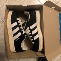 Adidas Campus 00s