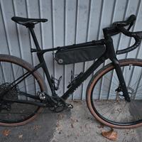 Gravel Cube Nuroad C62 