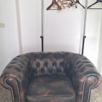 2 POLTRONE IN PELLE CHESTERFIELD 