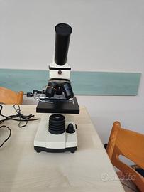Microscopio elettronico Bresser