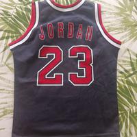 Canotta Basket Chicago Bulls Jordan 23 Champion 10
