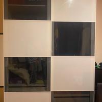 Armadio due ante scorrevoli