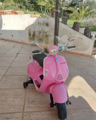vespa giocattolo 