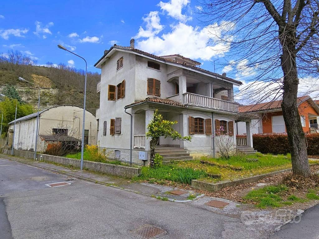Casa – Cortemilia - Vista 3