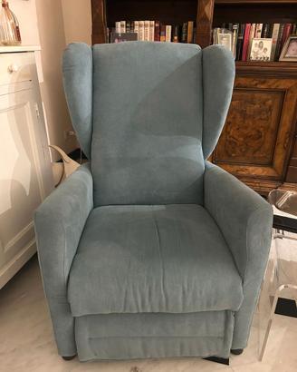 POLTRONA AUTOMATIZZATA  DAV MODELLO LUCREZIA 102