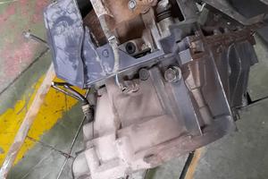 FORD FIESTA BENZINA 2010 - CAMBIO