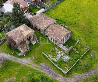 Antico caseggiato cod. r14344