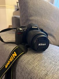 Nikon D 3100