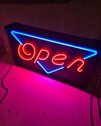 Insegna neon da bar