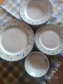 Servizio piatti Renato Balestra - 22 pz.