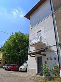Casa indipendente di 115 m² con 3 locali a Bernare