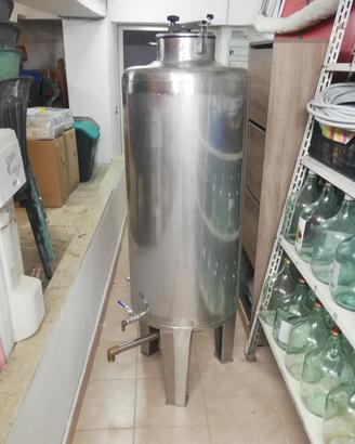 botte in acciaio inox per vino 