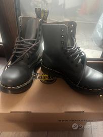 Anfibi Dr Martens