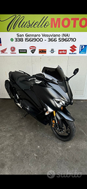 Yamaha tmax 530