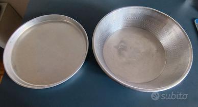 Teglie da forno per dolci/pizze