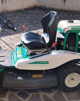 Trattorino tagliaerba Rabbit Mower RM882