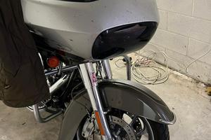 HARLEY DAVIDSON ROAD GLIDE CVO 1800 anno 2009