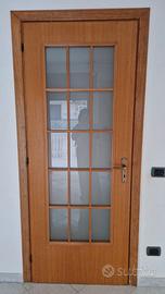 6 porte in legno con telaio e coprifilo da interno