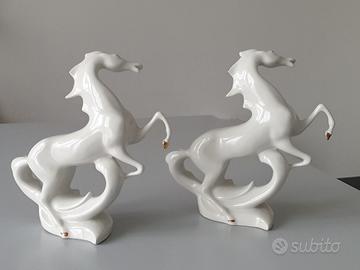 Coppia cavalli in porcellana