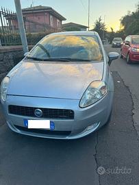 GRANDE PUNTO 1300 MULTI JET MOD.FUN  DIESEL€ 2.500