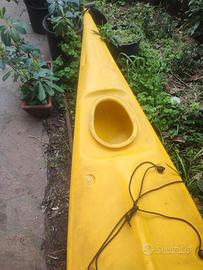 Kayak da mare/turismo Giallo Monoposto 