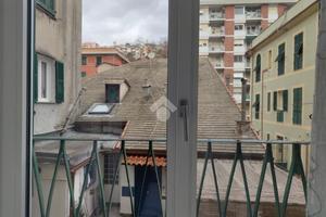 3 LOCALI A GENOVA