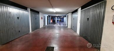 BOX A LADISPOLI
