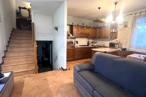 Recente porzione di Quadrivilla vicino al centro