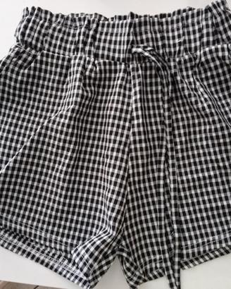 pantaloncini donna quadretti bianco e nero 