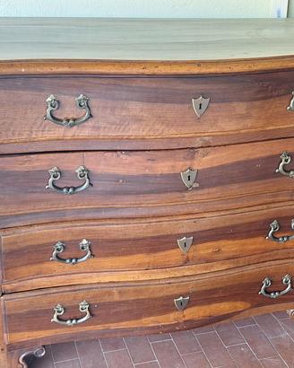 Cassettiera vintage in legno stile classico