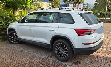 SKODA Kodiaq 2.0 TDI DSG 7 POSTI | Unico Propr. | 
