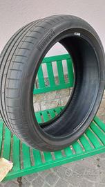 4 Pneumatici Pirelli Pzero