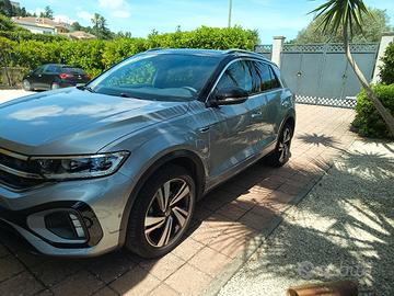 T-Roc R line